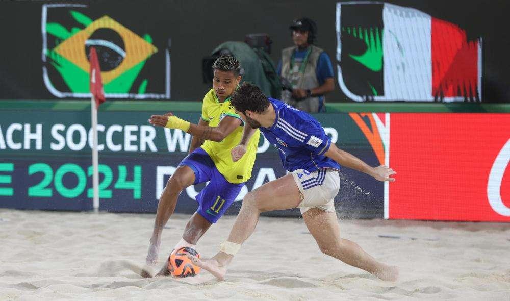 Beach soccer: Figc, i vice campioni del mondo domani da Gravina