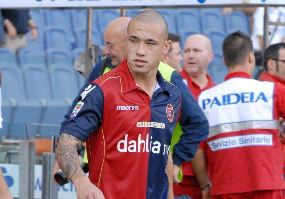 Nainggolan: "Cagliari? Stavo per essere scambiato con Parolo, ma Bisoli si oppose. Poi si infortunò Conti e diventai titolare"