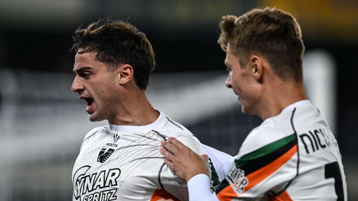 DAZN celebra il "gol Olimpico" dell'ex rossoblù Oristanio (VIDEO)
