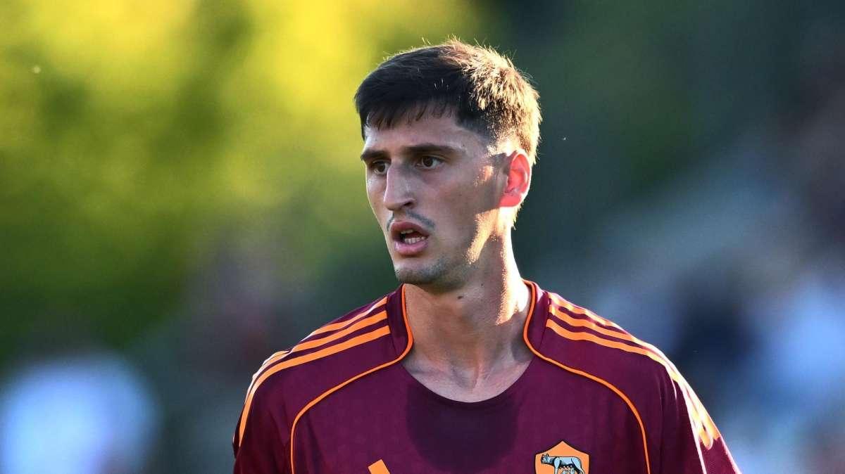Dalla Spagna, Kumbulla dà priorità all'Espanyol nonostante l'interesse del Cagliari