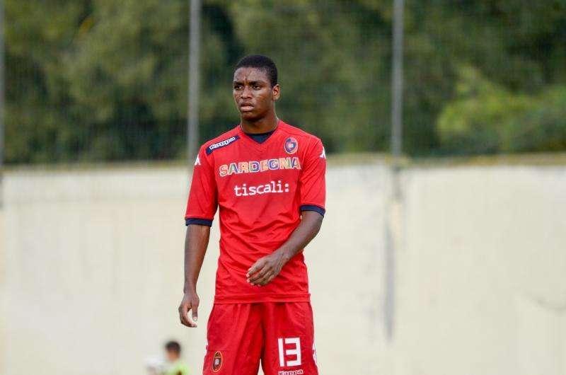 Arouca, bocciato Caio Rangel: l'attaccante torna al Cagliari