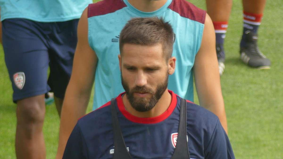 Tuttosport - Pavoletti leader del Cagliari. Secondo gol consecutivo per il capitano