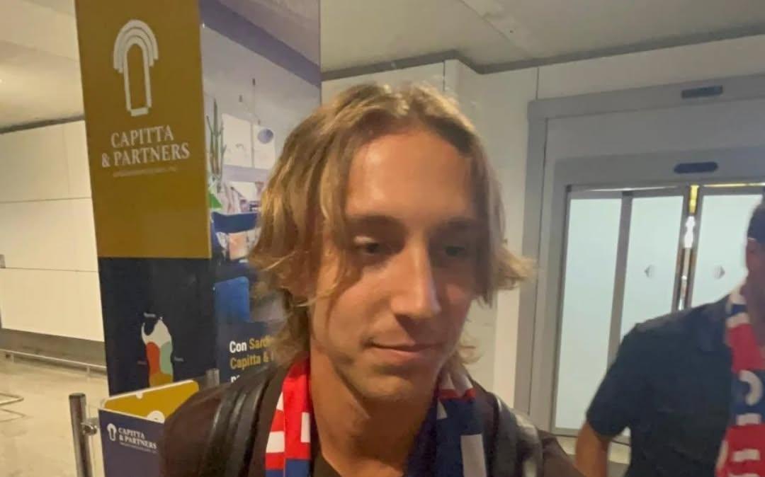 Fazzini, prime parole da giocatore del Cagliari: "Non vedo l’ora di ricominciare. Forza Casteddu!"