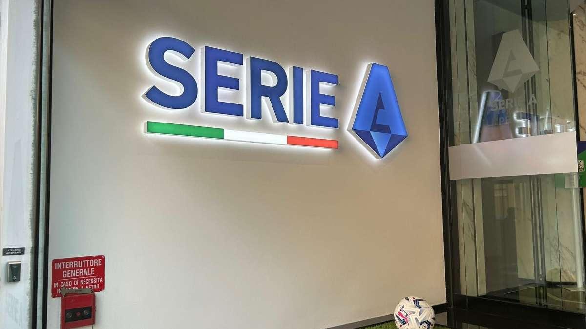 Bandierina gialla, il Cagliari all'undicesimo posto, Fiorentina al quarto