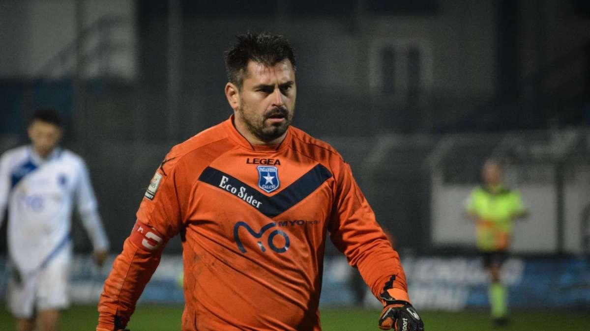 BIDONI ROSSOBLU - Cagliari, ti ricordi di Vincenzo Marruocco?