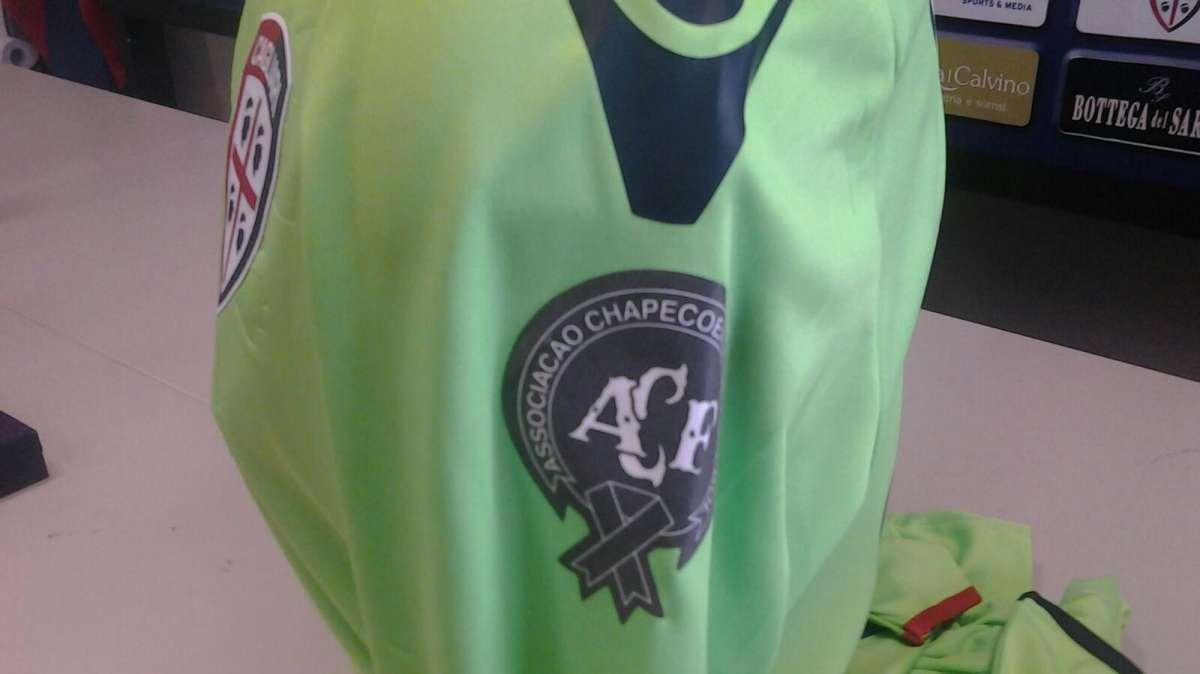 Una maglia per ricordare la Chapecoense