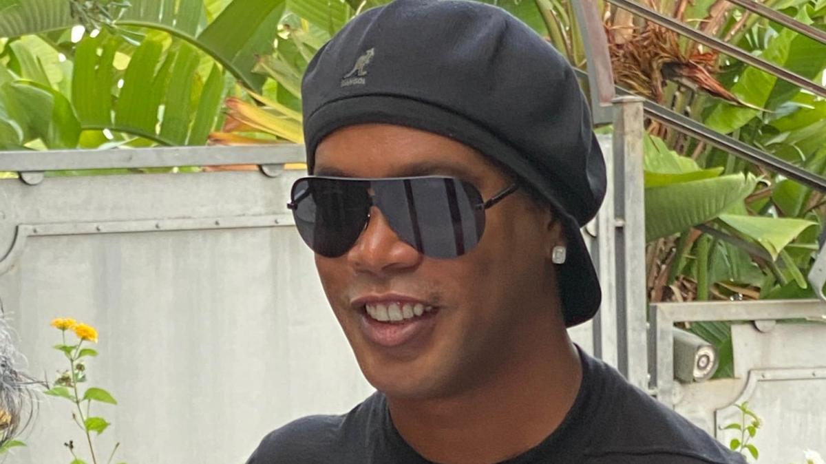 Ronaldinho ha firmato per il Ravenna. Il post social