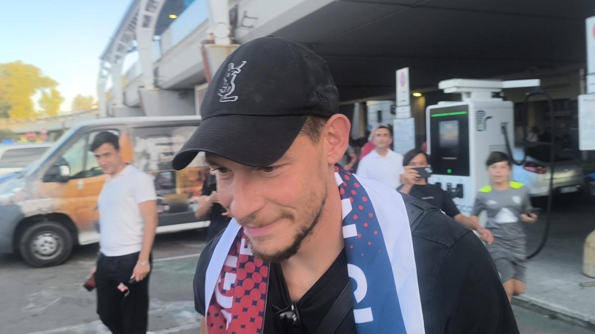 Belotti è atterrato a Cagliari: "Sto bene e sono contento!"