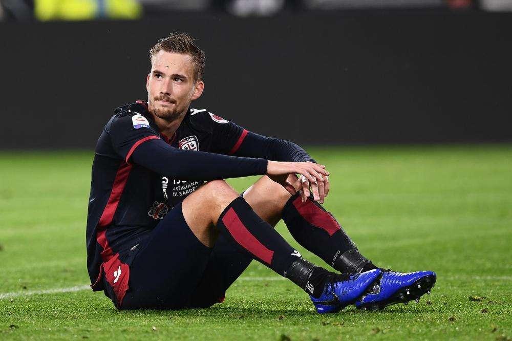 Bologna-Cagliari, le pagelle: Bradaric da censura, Joao "sfortunao"