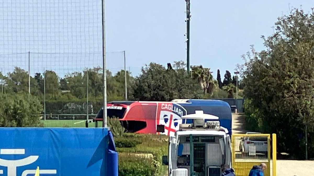 FOTONOTIZIA - La squadra è in partenza verso Genova