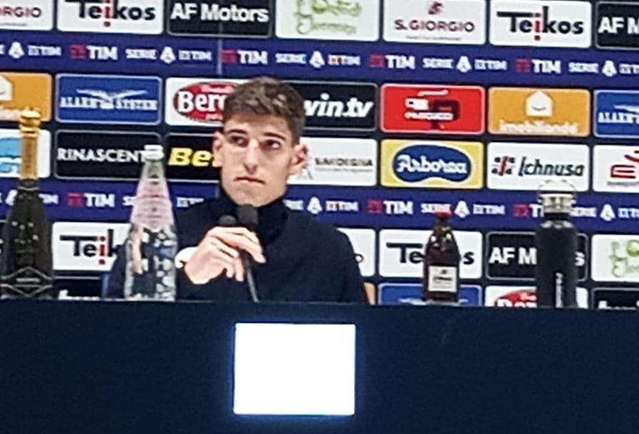LIVE TC - SALA STAMPA - PRATI: “Sono contento di aver scelto Cagliari, ho la  piena fiducia del mister”