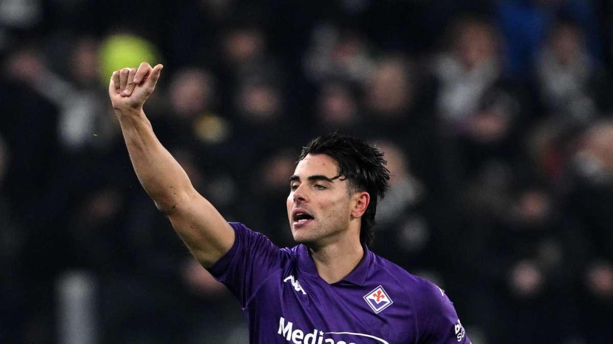 Fiorentina, Sottil escluso dalla tournée britannica: Toro e Leeds sull'ex Cagliari