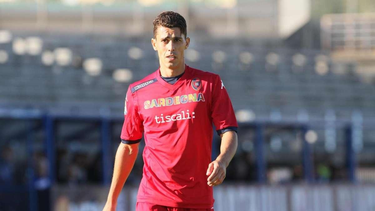 Napoli e Verona chiedono Avelar: Per il Cagliari è incedibile