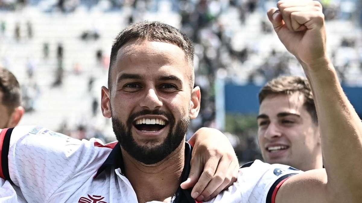 Hatzidiakos si allena a Salonicco in attesa di conoscere il proprio futuro (FOTO)