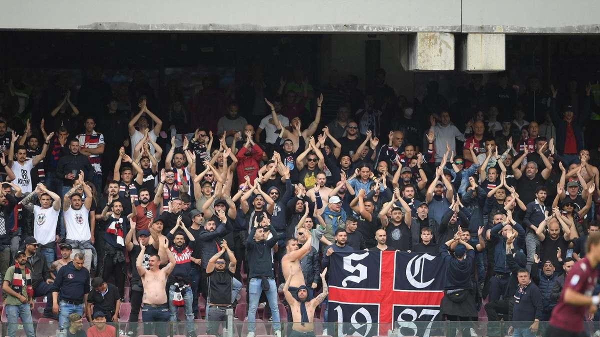 Cagliari, l'appello della Nord: "Giulini, pretendiamo rispetto, programmi e chiarezza. Non basta la salvezza"