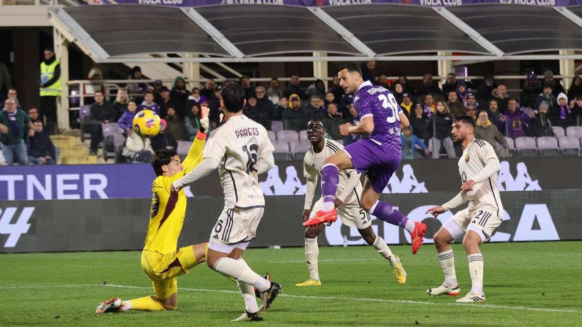 Serie A, è pareggio tra Fiorentina e Roma. La classifica aggiornata