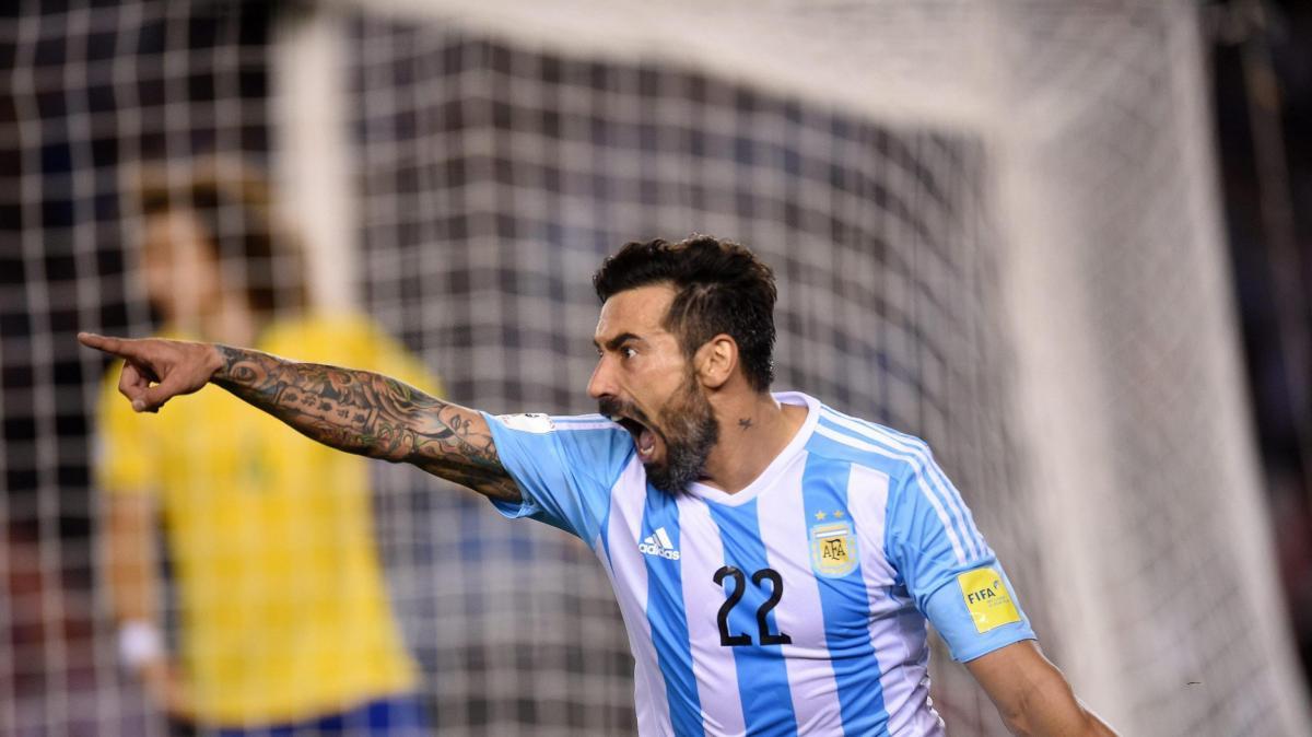 Lavezzi: "Il ricovero? L'ho fatto per mio figlio"