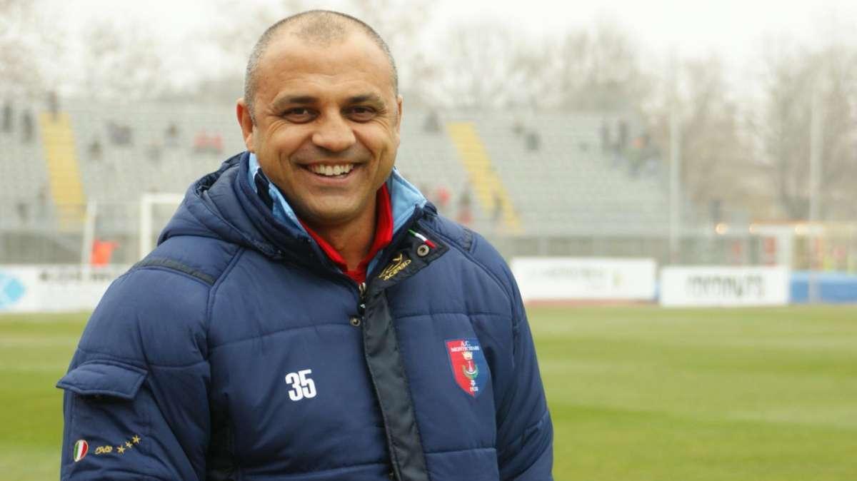 UN MIRTO CON... ANTONIO CRINITI: "Cagliari, la vittoria col Parma è ossigeno puro. Anche se la squadra ha grossi limiti: manca di qualità in mezzo al campo. Ma quest'anno è stata fortunata, perché ha trovato tre o quattro formazioni inferiori"