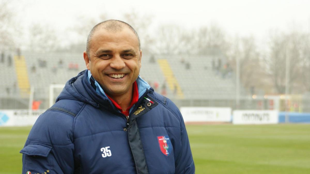 Criniti: "Cagliari, Mazzone mi trasformò in una punta. Con il gruppo di allora ci sentiamo ogni giorno"