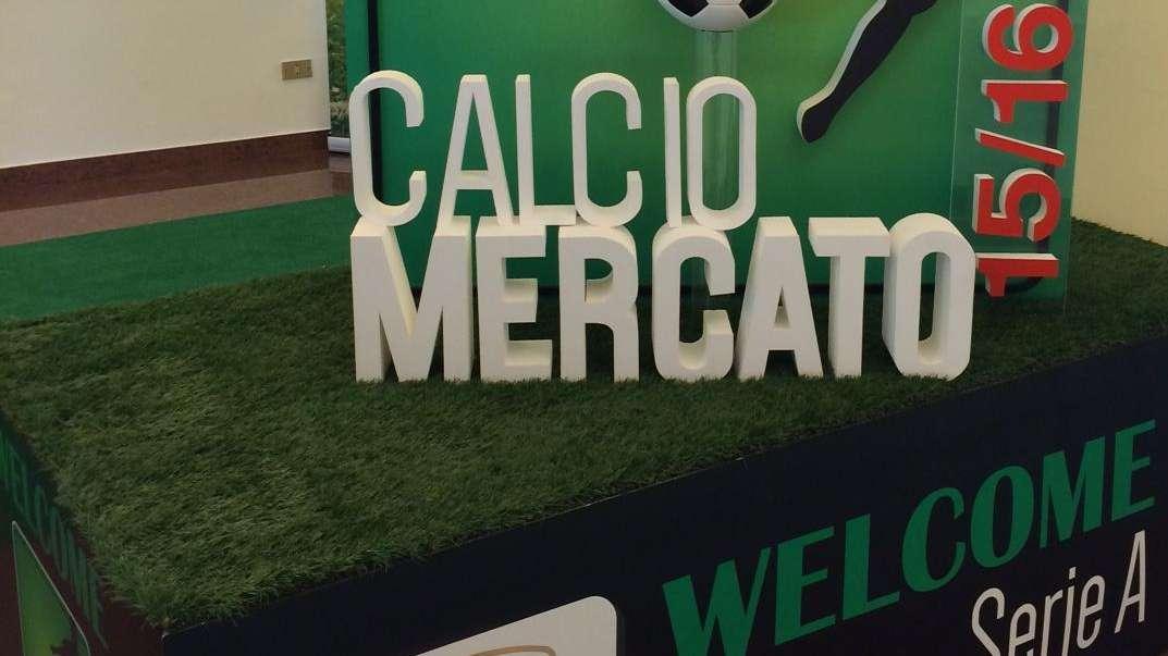 MERCATO CAGLIARI H24 - UFFICIALE: Obert rinnova fino al 2029. Carboni verso la Torres. Bonazzoli rifiuta i rossoblù e fa saltare Lapadula alla Cremonese. Spezia in pole per il peruviano. Bonato balla sulle punte. Niente difensore? 
