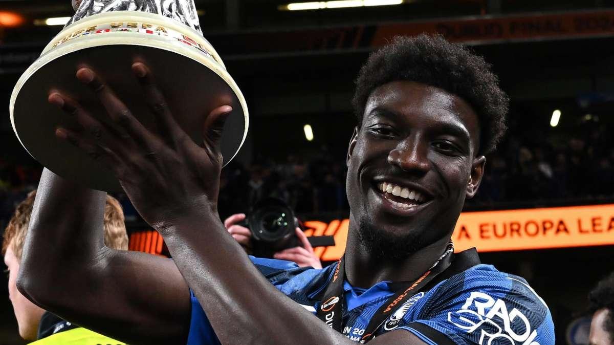 Gazzetta - Il Cagliari cambia volto