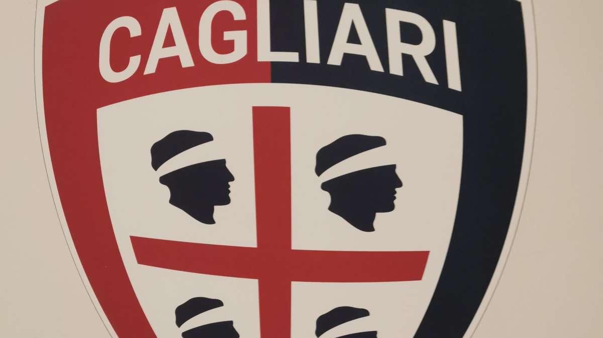 Il Cagliari a sostegno del progetto "Tutti nella stessa barca"