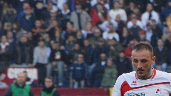 L'Unione Sarda - Langella: "Il Cagliari ha una grande squadra, ha il tempo per recuperare. Palermo campo caldo, sarà dura"