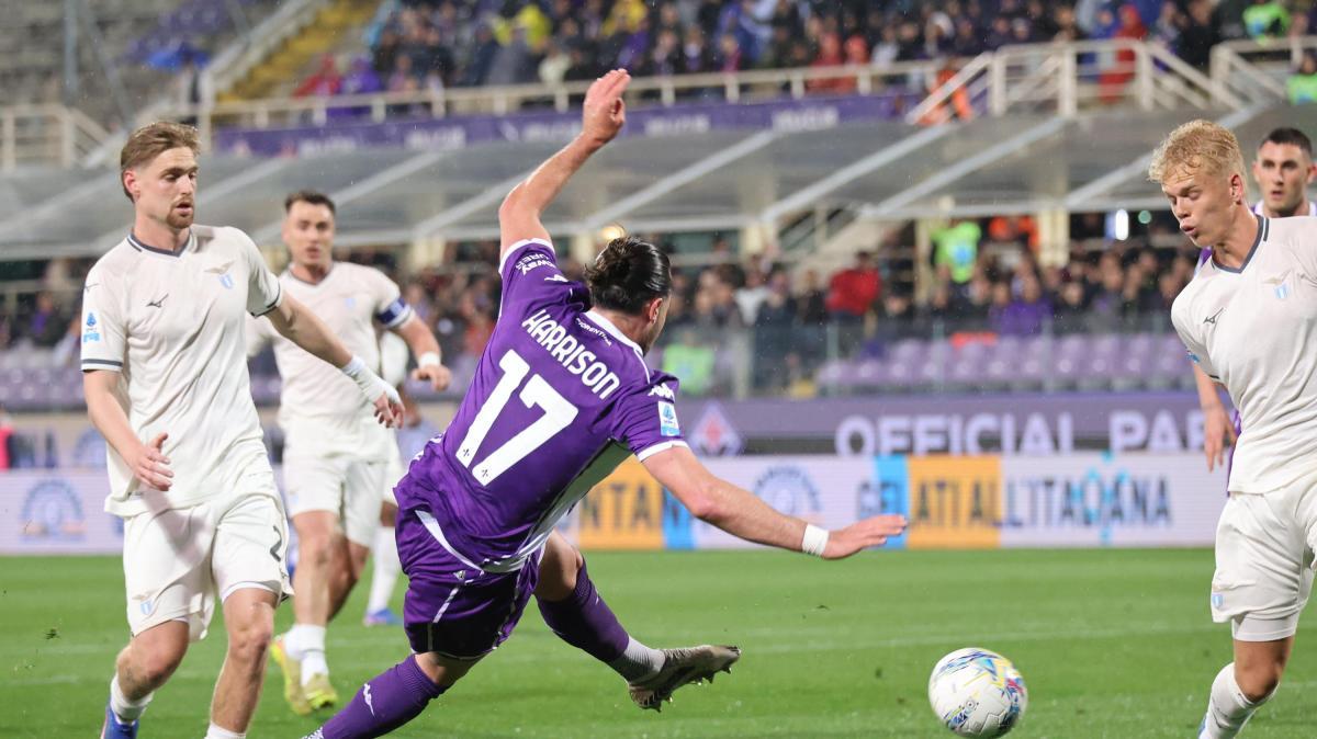 Serie A, la Fiorentina batte la Lazio. Superato il Cagliari e salvezza ipotecata