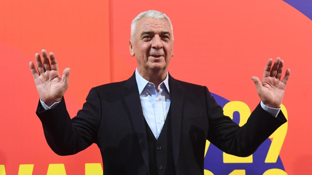 Calcio, Inter: "Ci sembra impossibile, Beccalossi sempre uno di noi"