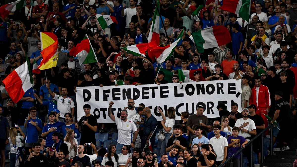 Italia-Belgio, fischi durante l’inno belga: lo stadio reagisce con un lungo applauso