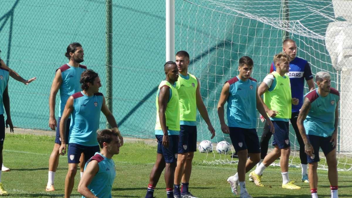 Cagliari, venerdì test con la Primavera a porte aperte. Il report dell'allenamento odierno