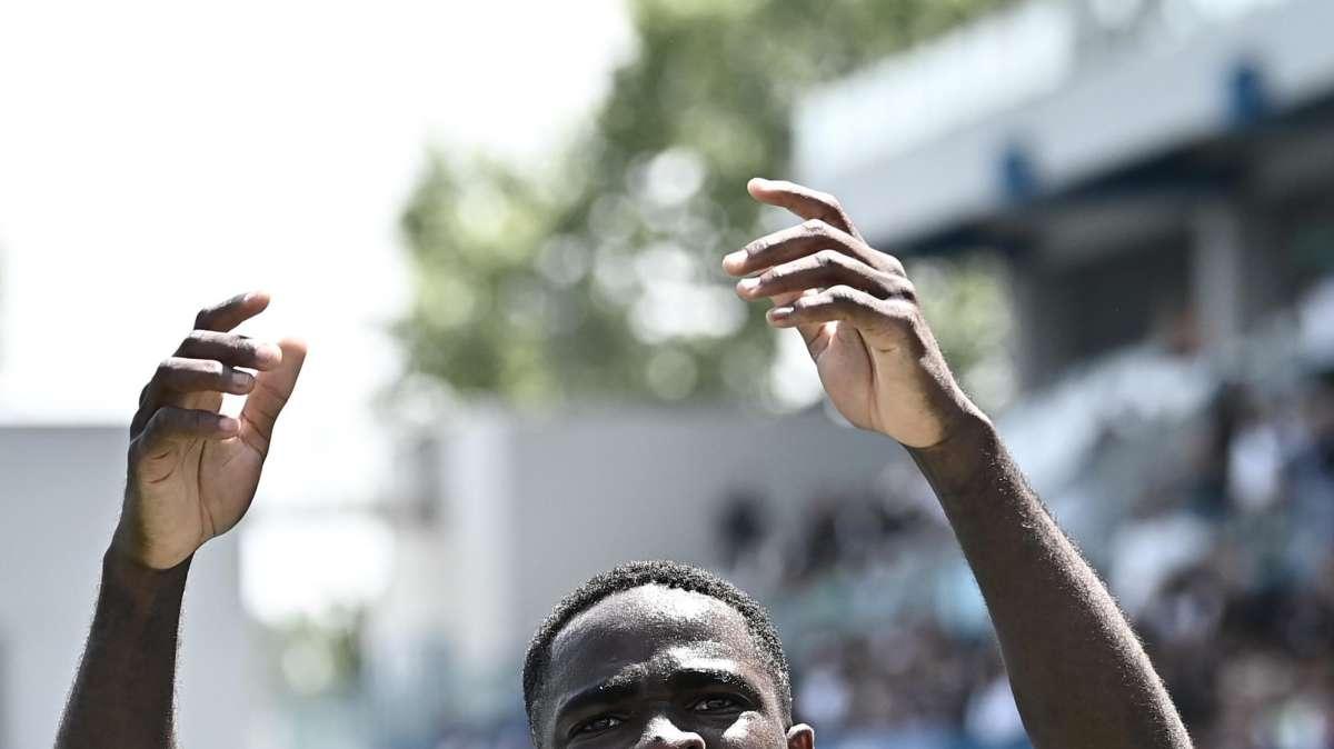 Luvumbo saluta Sulemana: "Buona fortuna, figliolo" 