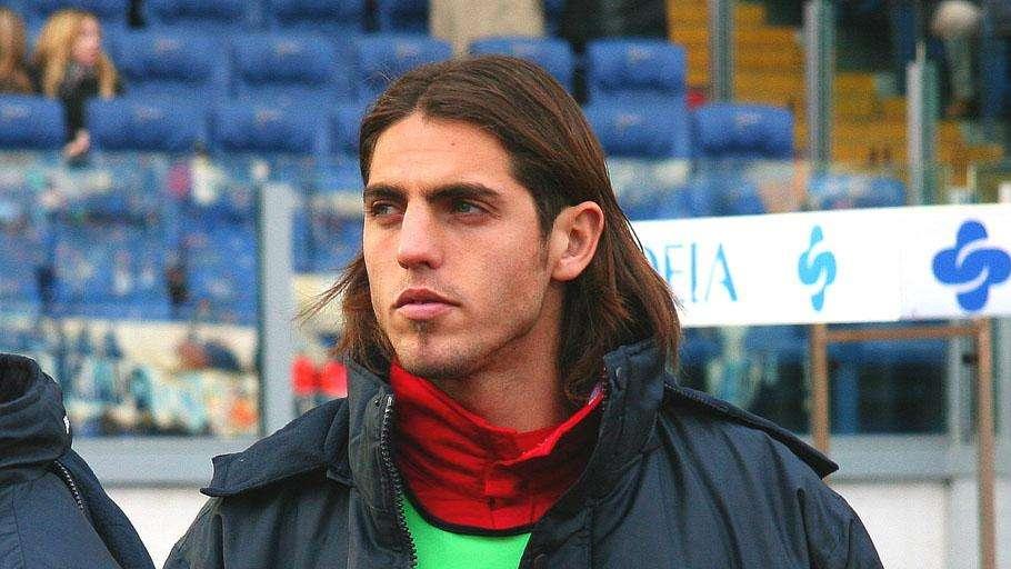 Cabeza de oro, Larrivey ancora in gol