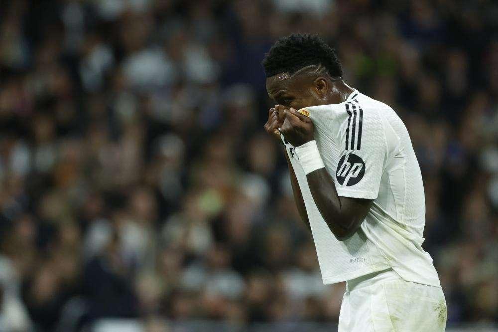 Alluvione Spagna, messaggi Vinicius e Modric 'forza e coraggio'