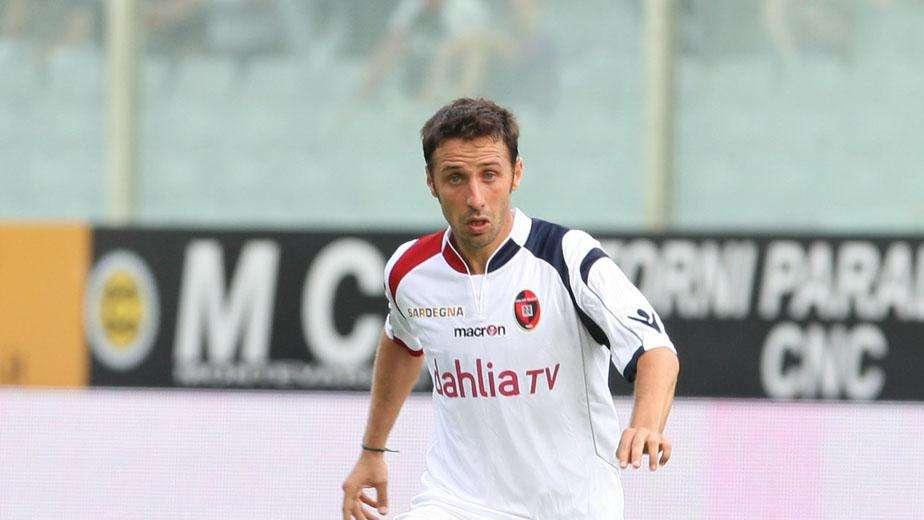 Unione Sarda - Cossu, dalla Curva nord all'azzurro
