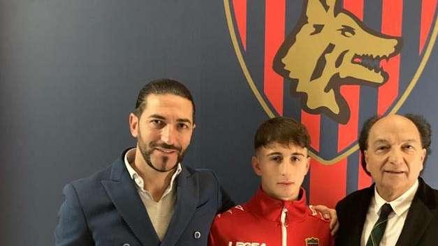 Tuttosport - Il Cagliari ha chiuso per Barreca e punta Florenzi