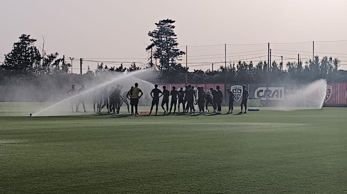 Cagliari, concluso il quinto giorno di lavoro al CRAI Sport Center: "Avanti tutta rossoblù"