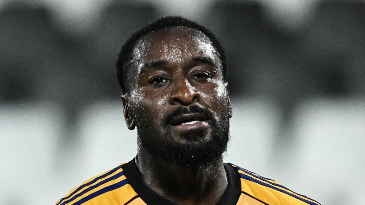 La nuova risorsa di Pisacane. Tuttosport: "Il momento di Nzola"