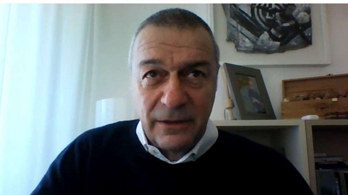 Manzo: "Nicolussi e Piccoli? Venezia e Cagliari piazze diverse rispetto a Firenze"