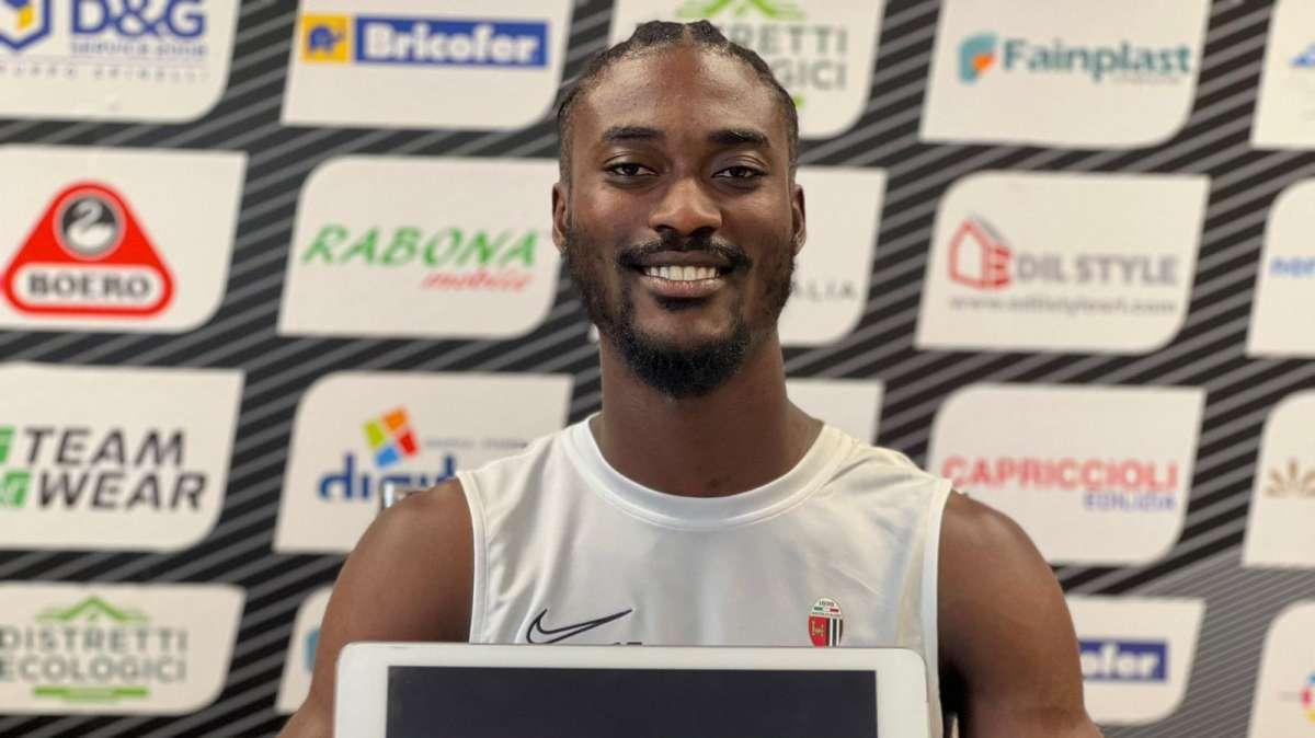 Serie B, l'ascolano Gondo votato miglior giocare del mese di agosto 