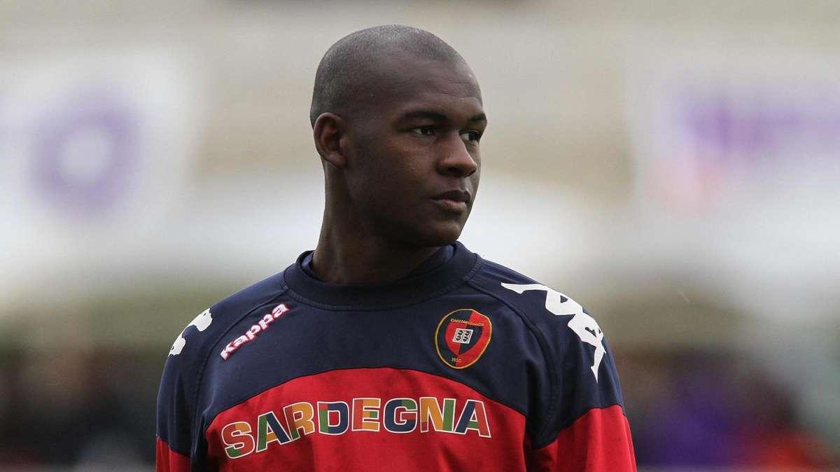 L'Inter a tutta su Ibarbo e Nainggolan. Spuntano Longo e Duncan, ma l'incertezza regna sovrana