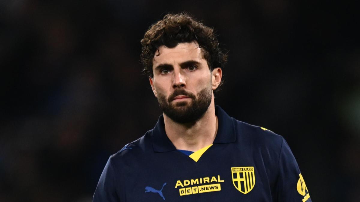 Trotta: "Cagliari, si insiste per lo scambio Cutrone-Luvumbo. È un pallino del ds Angelozzi"