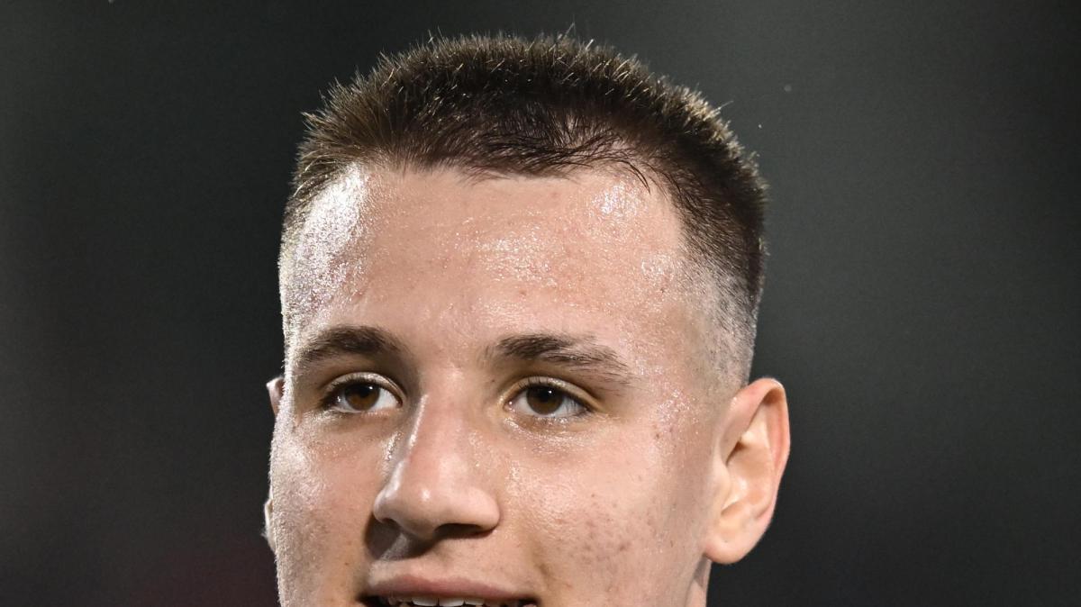 Il Lecce riscatta Camarda, ora la palla passa al Milan