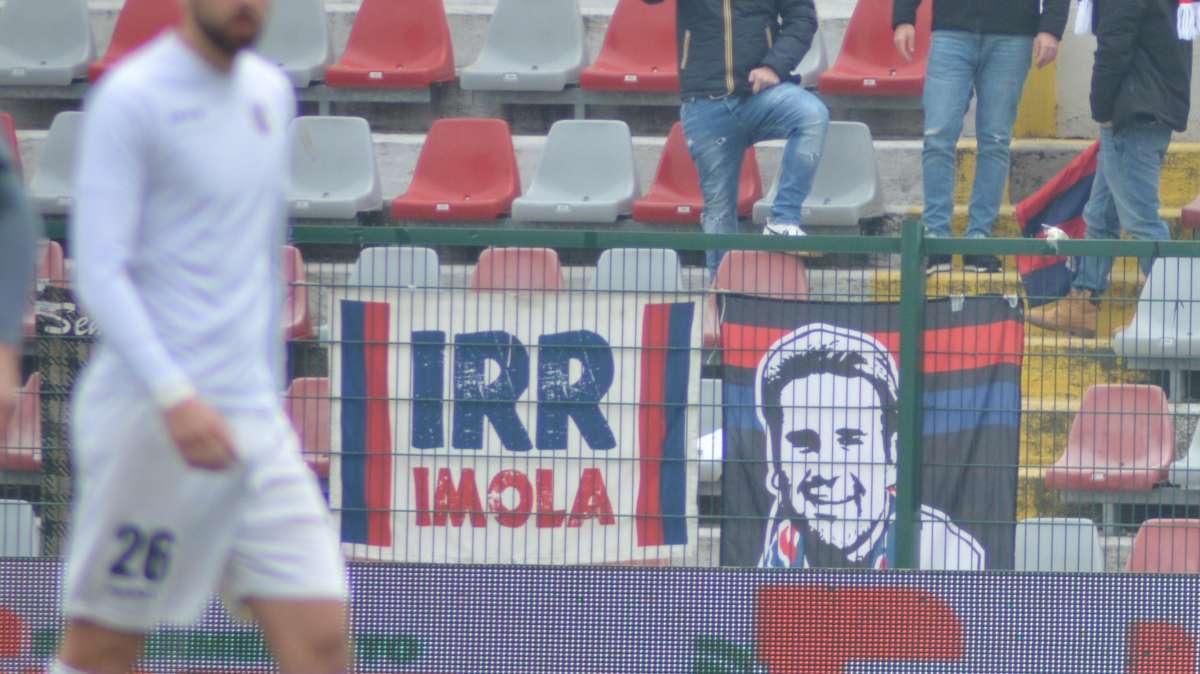 Serie C, Imolese: in aereo verso Olbia solo giocatori e staff.  Il magazziniere resta fuori e va in traghetto