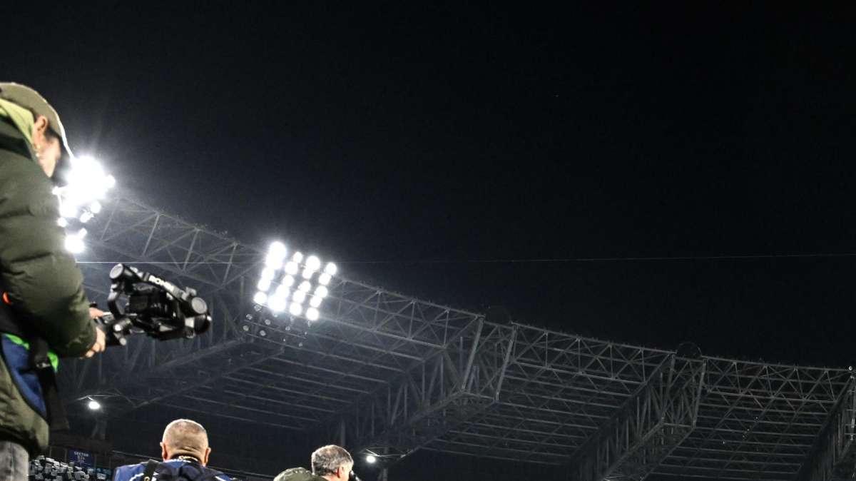 Scossa di terremoto ai Campi Flegrei, sentita anche a Napoli ma eventi sportivi non sono a rischio