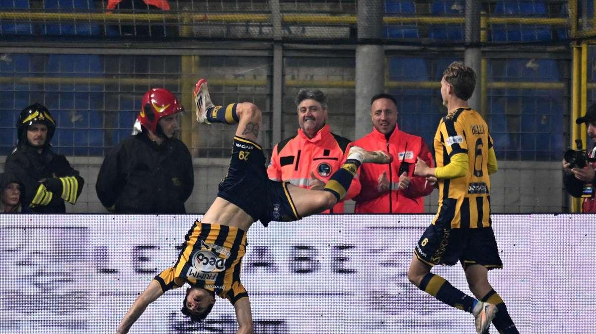 La Nazione - Fortini piace a tanti club. Anche il Cagliari ha chiesto informazioni