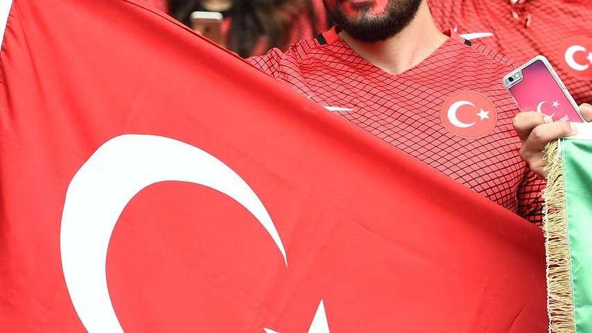 Dalla Turchia - Il Cagliari ha chiesto di un 2003 del Beşiktaş 
