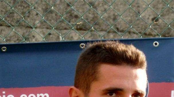 Mattiello: "Mi impegnerò al massimo per la maglia rossoblù"