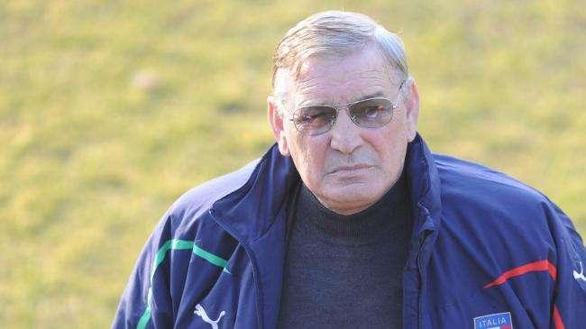 11-11-2011, Sky e Prandelli celebrano Gigi Riva