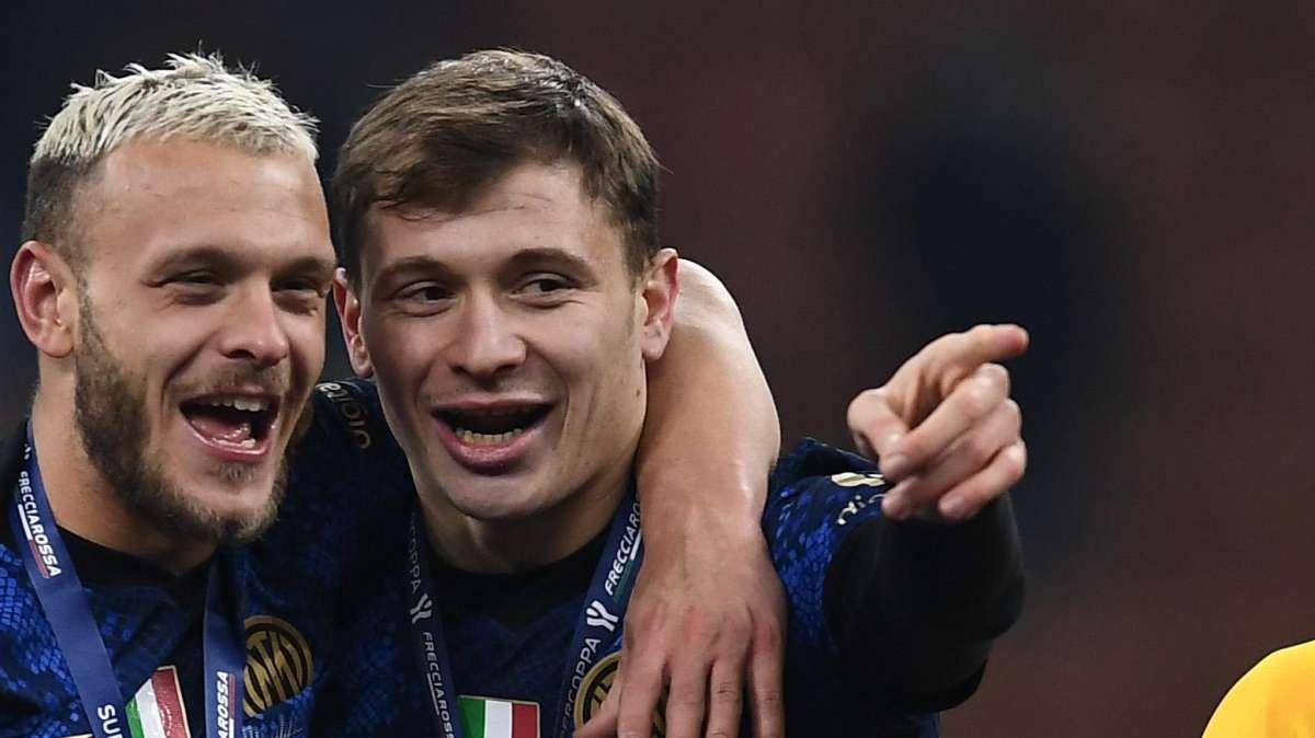 Barella ritrova il gol e fa vincere l'Inter, per festeggiare stappa un borgogna da 1.200 euro (FOTO)